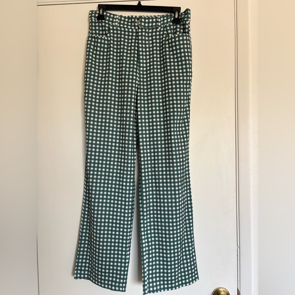 Women's Green and White Checkered Straight Leg Pants
